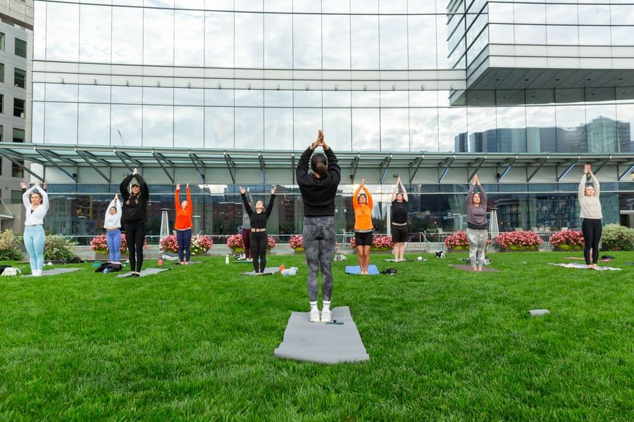 Fall Outdoor Workouts Boston: Free & Ongoing Fitness Series